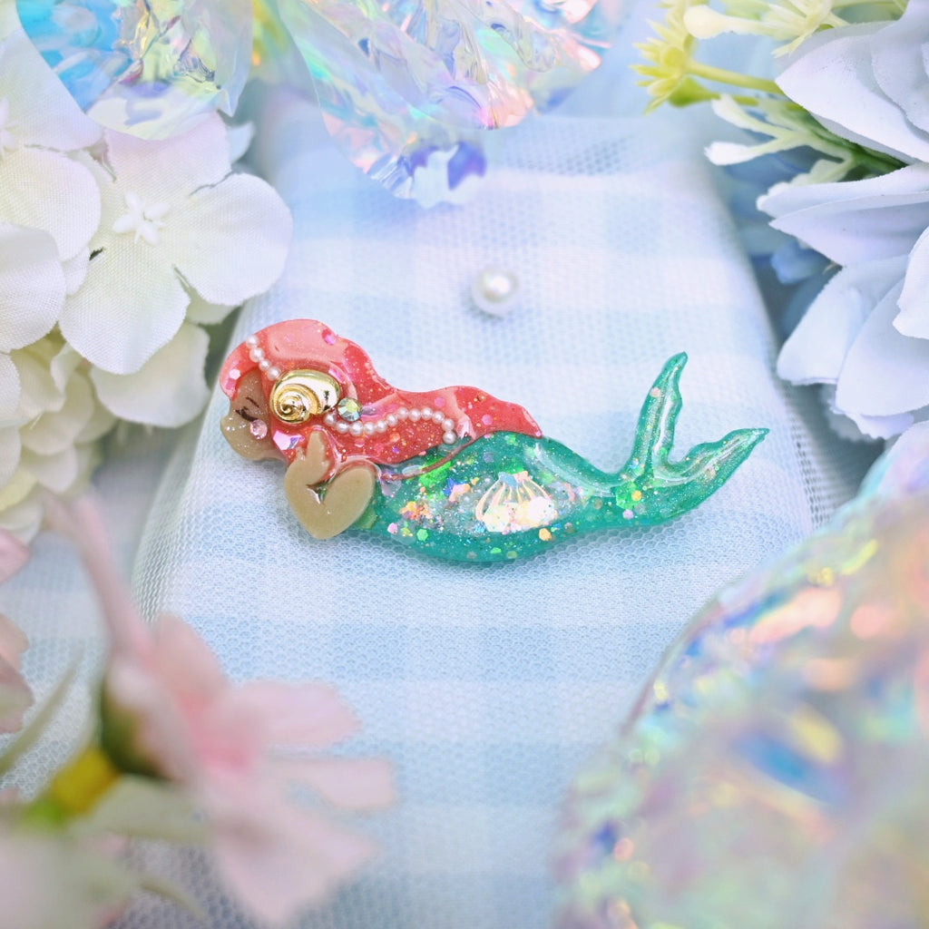 Ariel Mermaid Brooch (3cm pin) Ammonite