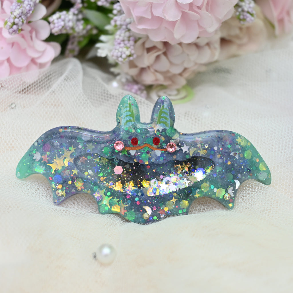 7cm Bat Barrette - Witchie