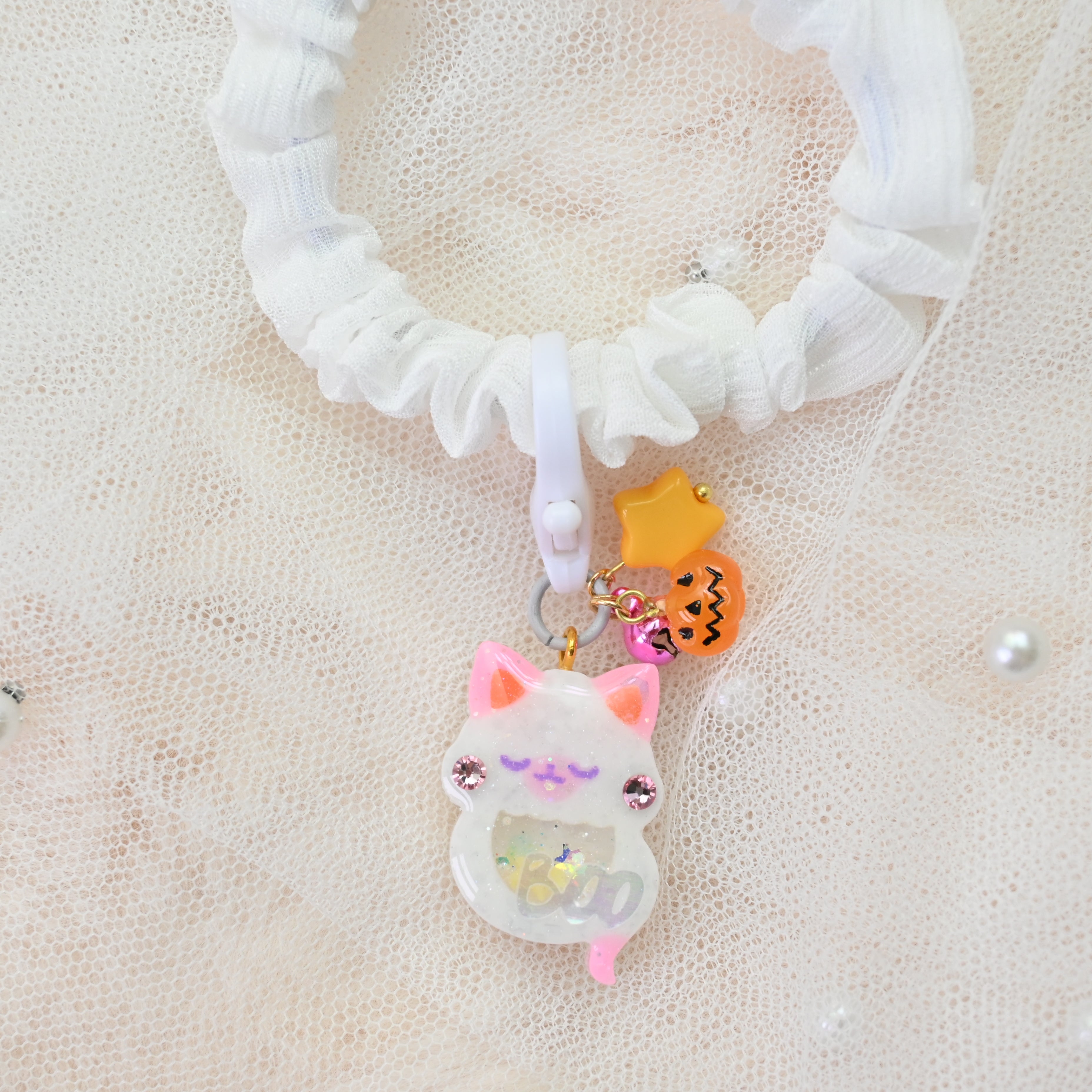 Ghostie Kitty Hairtie - Cottonpuff