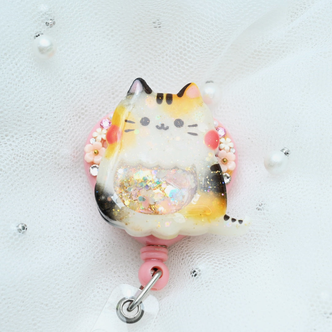 Kawaii Maneki Neko Badge Reel